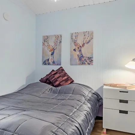 Casa de Férias 4 Bedroom Cozy In Vaeggerlose Bøtø By